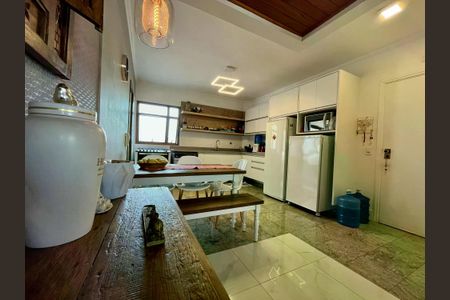 Apartamento à venda com 3 quartos, 150m² em Vila Itapura, Campinas