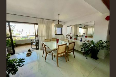 Apartamento à venda com 3 quartos, 150m² em Vila Itapura, Campinas