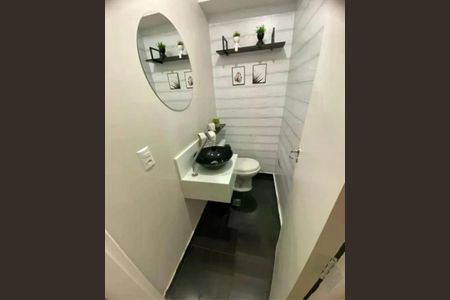 Casa de condomínio à venda com 136m², 3 quartos e 2 vagas