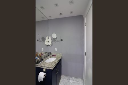 Apartamento à venda com 42m², 1 quarto e 1 vagaSuíte Banheiro 
