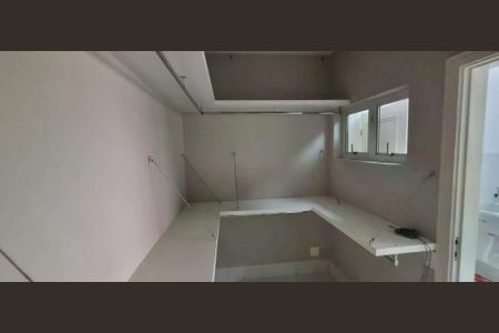 Apartamento à venda com 221m², 3 quartos e 3 vagas