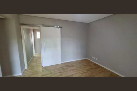 Apartamento à venda com 221m², 3 quartos e 3 vagas