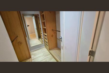 Apartamento à venda com 221m², 3 quartos e 3 vagas
