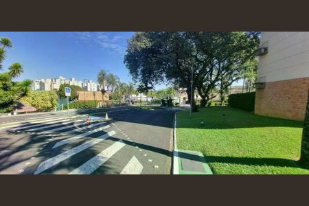 Apartamento à venda com 221m², 3 quartos e 3 vagas