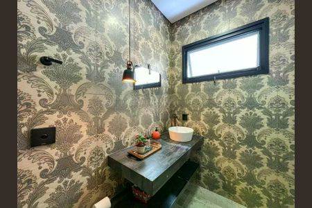 Casa de condomínio à venda com 438m², 3 quartos e 4 vagas