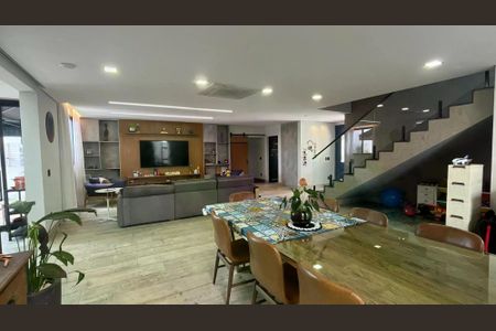 Casa de Condomínio à venda com 3 quartos, 438m² em Swiss Park, Campinas
