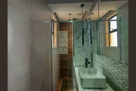 Apartamento à venda com 70m², 1 quarto e 1 vaga