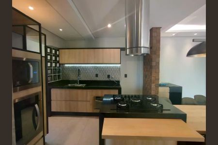 Apartamento à venda com 70m², 1 quarto e 1 vaga