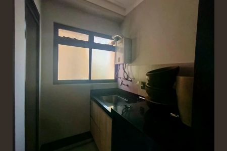 Apartamento à venda com 70m², 1 quarto e 1 vaga