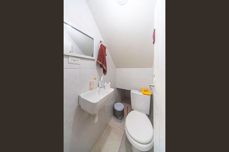 Casa à venda com 124m², 4 quartos e 1 vagaLavabo