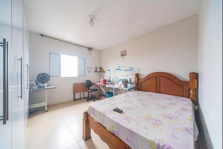 Casa à venda com 124m², 4 quartos e 1 vagaQuarto 2