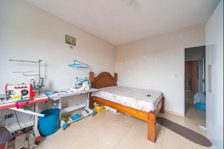 Casa à venda com 124m², 4 quartos e 1 vagaQuarto 2
