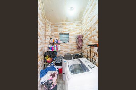 Casa à venda com 124m², 4 quartos e 1 vagaÁrea de Serviço