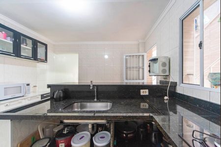 Casa à venda com 124m², 4 quartos e 1 vagaCozinha 