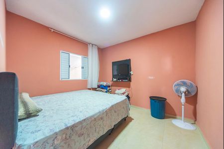 Casa à venda com 124m², 4 quartos e 1 vagaQuarto 1