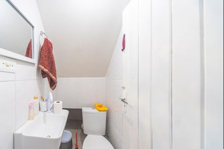 Casa à venda com 124m², 4 quartos e 1 vagaLavabo