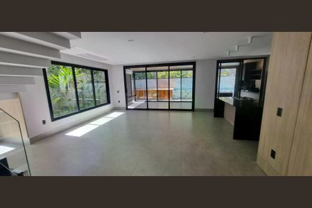 Casa de condomínio à venda com 380m², 5 quartos e 4 vagas