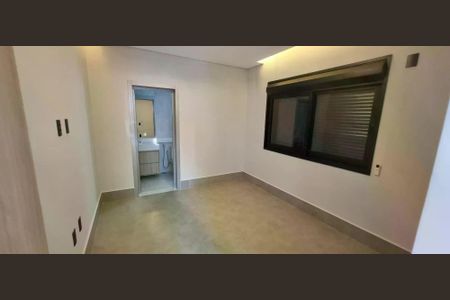 Casa de condomínio à venda com 380m², 5 quartos e 4 vagas