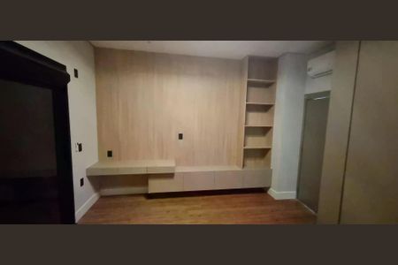 Casa de condomínio à venda com 380m², 5 quartos e 4 vagas