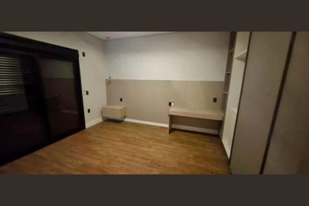 Casa de condomínio à venda com 380m², 5 quartos e 4 vagas