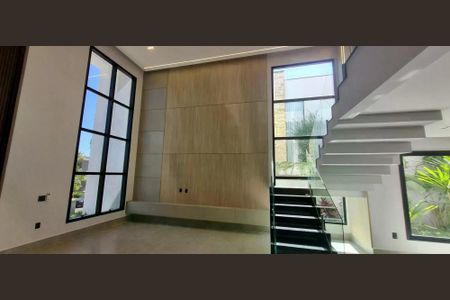 Casa de condomínio à venda com 380m², 5 quartos e 4 vagas