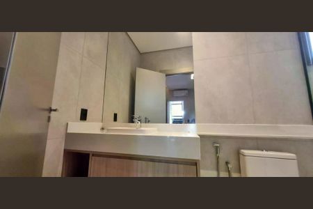 Casa de condomínio à venda com 380m², 5 quartos e 4 vagas