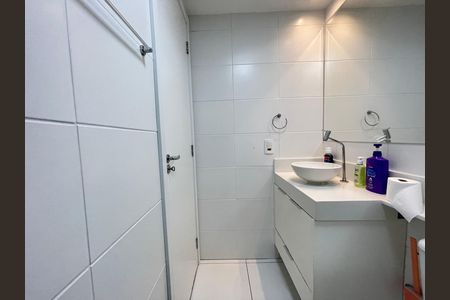 Apartamento para alugar com 30m², 1 quarto e sem vagaBanheiro da Suíte