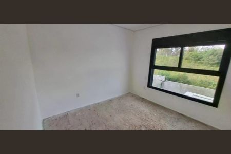 Casa de condomínio à venda com 222m², 3 quartos e 4 vagas