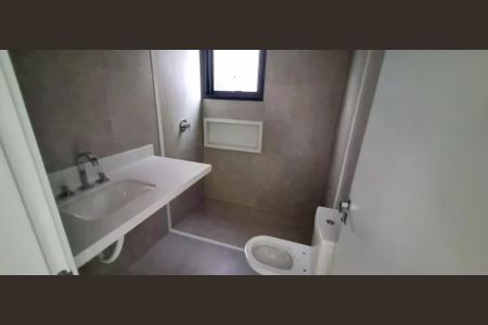 Casa de condomínio à venda com 222m², 3 quartos e 4 vagas
