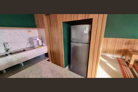 Casa de condomínio à venda com 222m², 3 quartos e 4 vagas