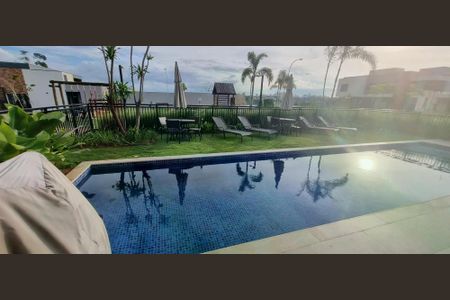 Casa de condomínio à venda com 222m², 3 quartos e 4 vagas