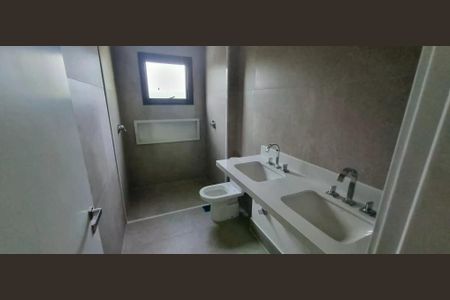 Casa de condomínio à venda com 222m², 3 quartos e 4 vagas