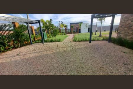 Casa de condomínio à venda com 222m², 3 quartos e 4 vagas