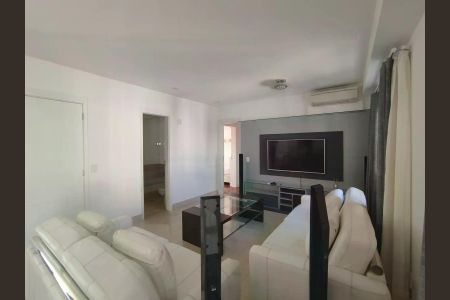 Apartamento para alugar com 184m², 3 quartos e 2 vagas