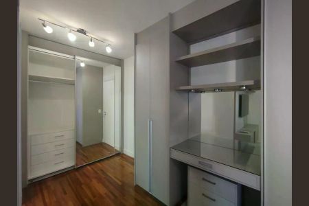 Apartamento para alugar com 184m², 3 quartos e 2 vagas