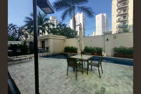 Apartamento para alugar com 184m², 3 quartos e 2 vagas