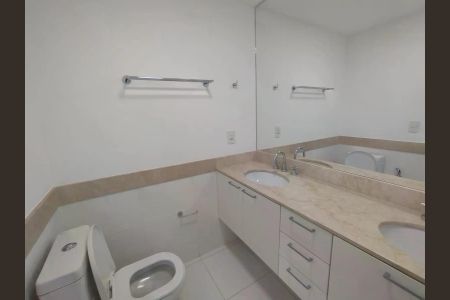 Apartamento para alugar com 184m², 3 quartos e 2 vagas