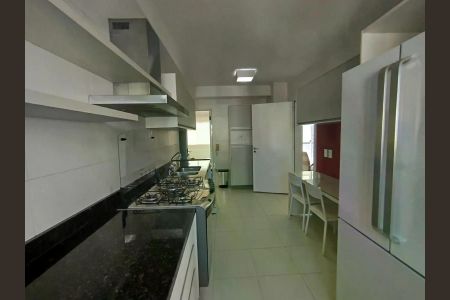 Apartamento para alugar com 184m², 3 quartos e 2 vagas