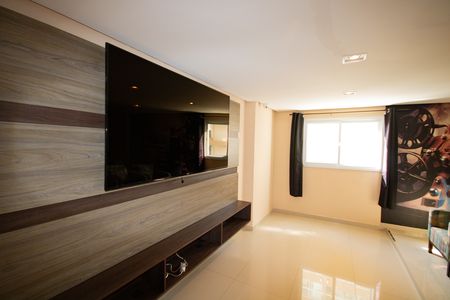 Apartamento para alugar com 92m², 2 quartos e 1 vaga Apartamento para alugar com 92m², 2 quartos e 1 vagaCinema