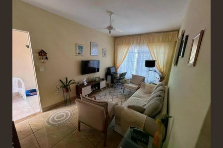 Casa à venda com 93m², 3 quartos e 2 vagas