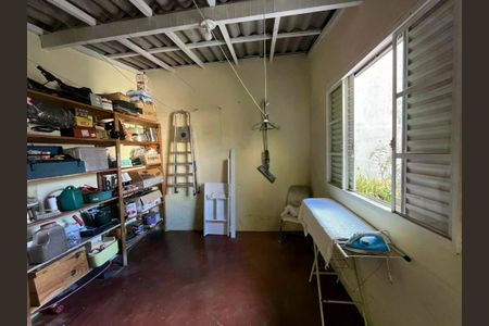 Casa à venda com 93m², 3 quartos e 2 vagas