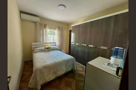 Casa à venda com 93m², 3 quartos e 2 vagas