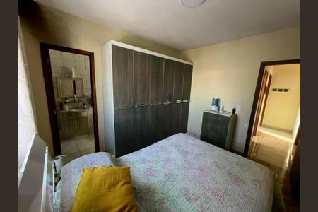 Casa à venda com 93m², 3 quartos e 2 vagas