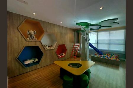 Apartamento à venda com 2 quartos, 74m² em Vila Itapura, Campinas
