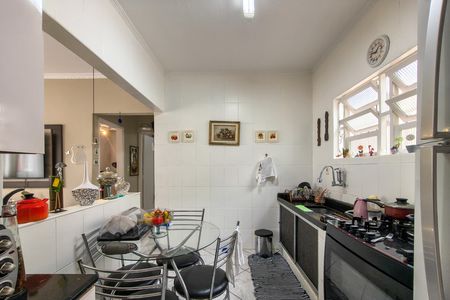 Casa para alugar com 56m², 2 quartos e 2 vagas Casa para alugar com 56m², 2 quartos e 2 vagasCozinha
