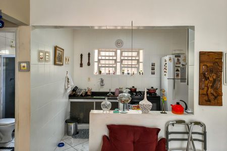 Casa para alugar com 56m², 2 quartos e 2 vagas Casa para alugar com 56m², 2 quartos e 2 vagasCozinha