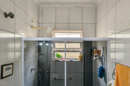 Casa para alugar com 56m², 2 quartos e 2 vagas Casa para alugar com 56m², 2 quartos e 2 vagasBanheiro