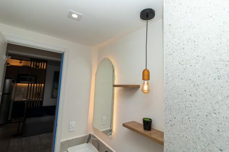 Apartamento para alugar com 39m², 2 quartos e sem vaga Apartamento para alugar com 39m², 2 quartos e sem vagaBanheiro - detalhe