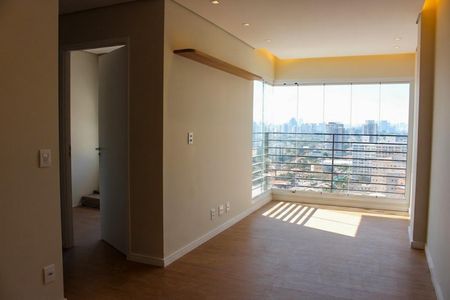 Sala de apartamento para alugar com 2 quartos, 55m² em Morumbi, São Paulo