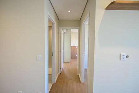 Corredor de apartamento para alugar com 2 quartos, 55m² em Morumbi, São Paulo